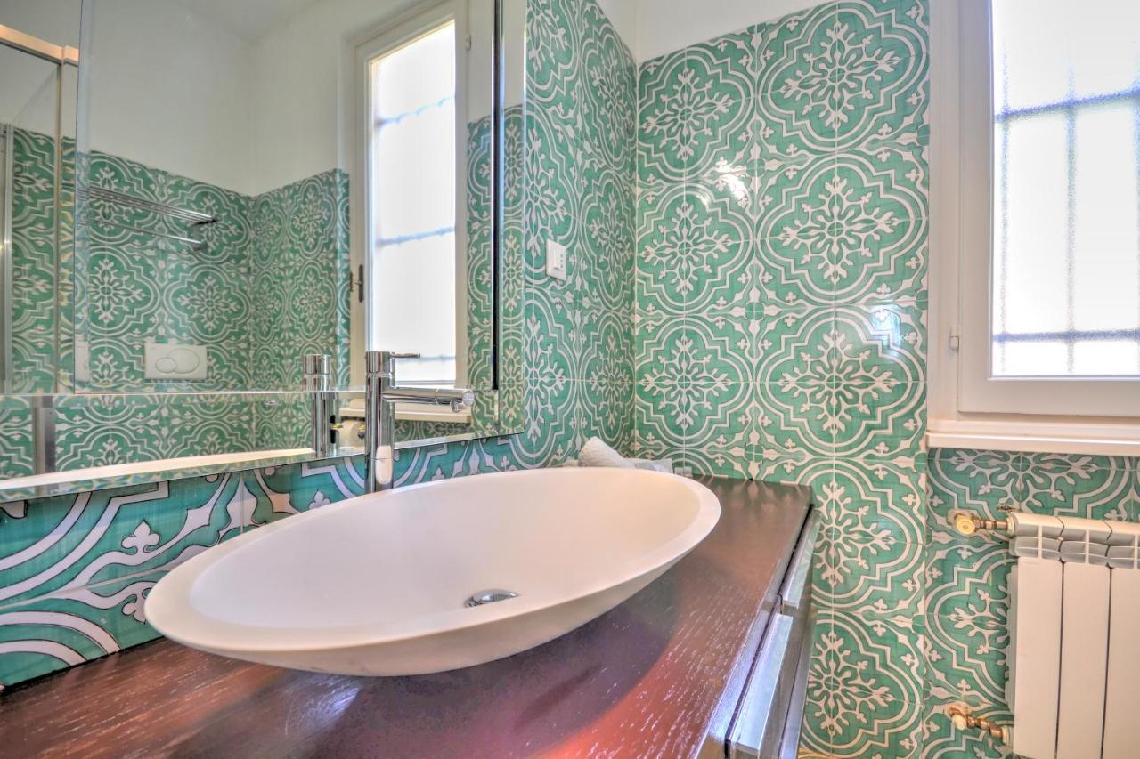 Villa Riviera Rapallo - 5 Min Walking From Beach ภายนอก รูปภาพ