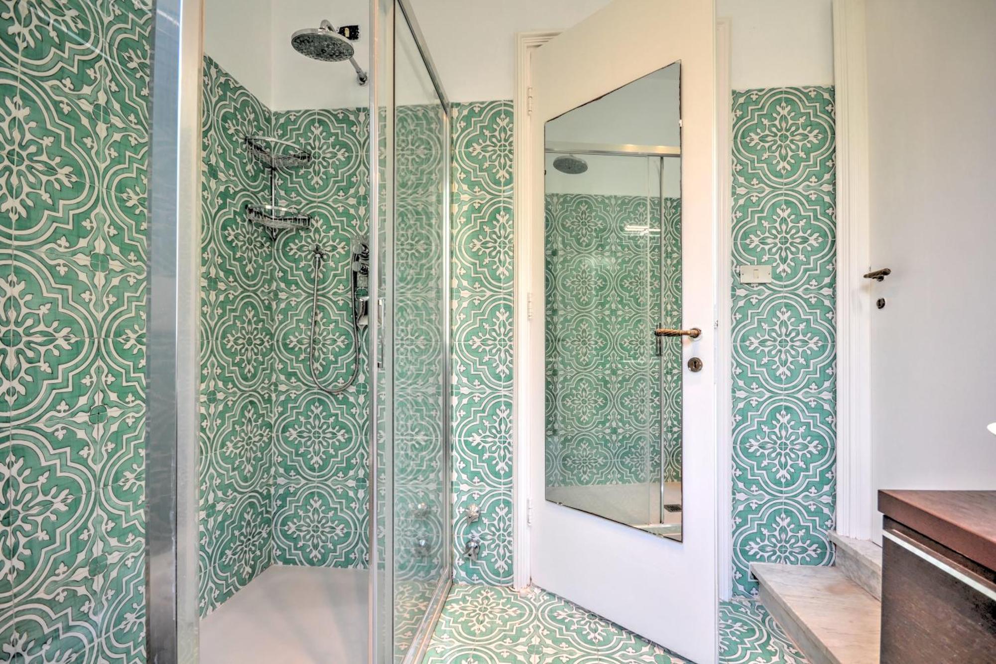 Villa Riviera Rapallo - 5 Min Walking From Beach ภายนอก รูปภาพ
